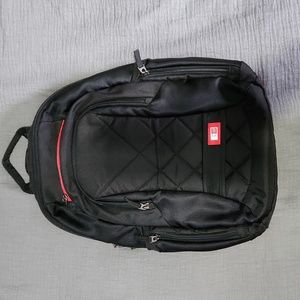 Case Logic Backpack w Laptop Holder